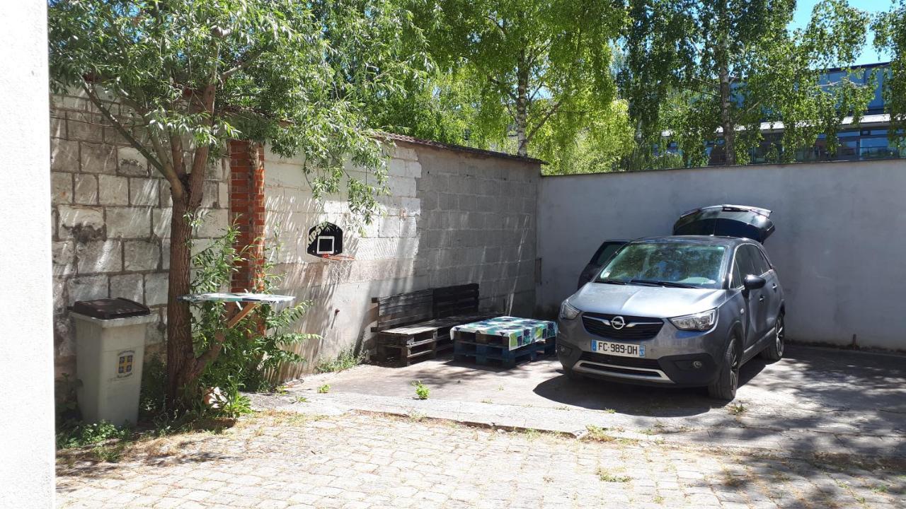 F4 Dans Maison Au Calme Pres Du Centre De Chalons En Champagne Εξωτερικό φωτογραφία