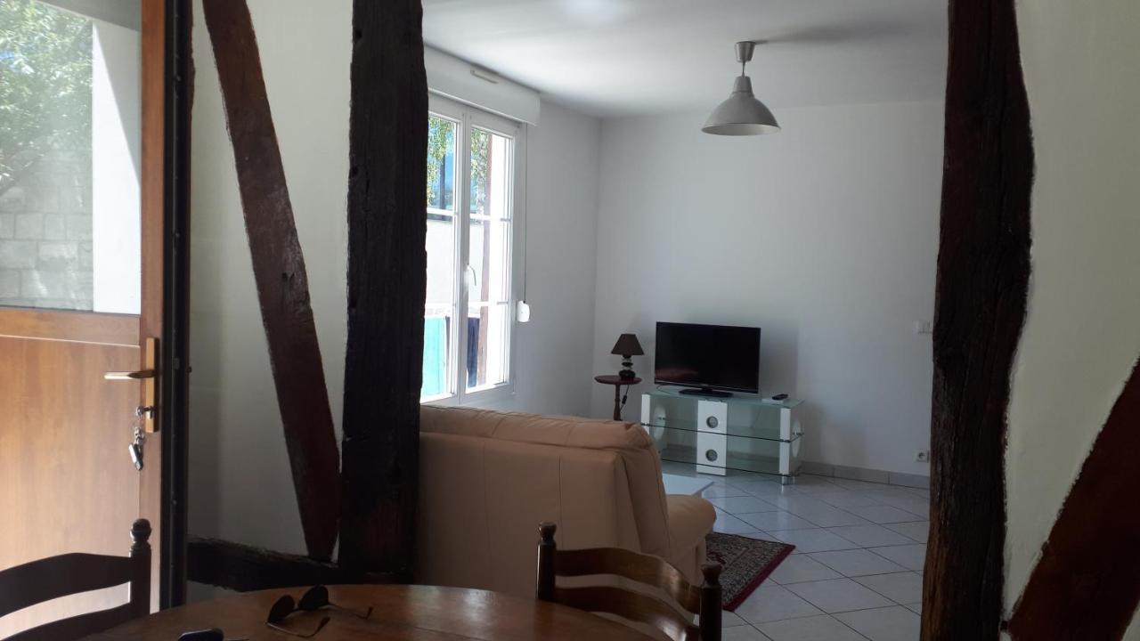 F4 Dans Maison Au Calme Pres Du Centre De Chalons En Champagne Εξωτερικό φωτογραφία